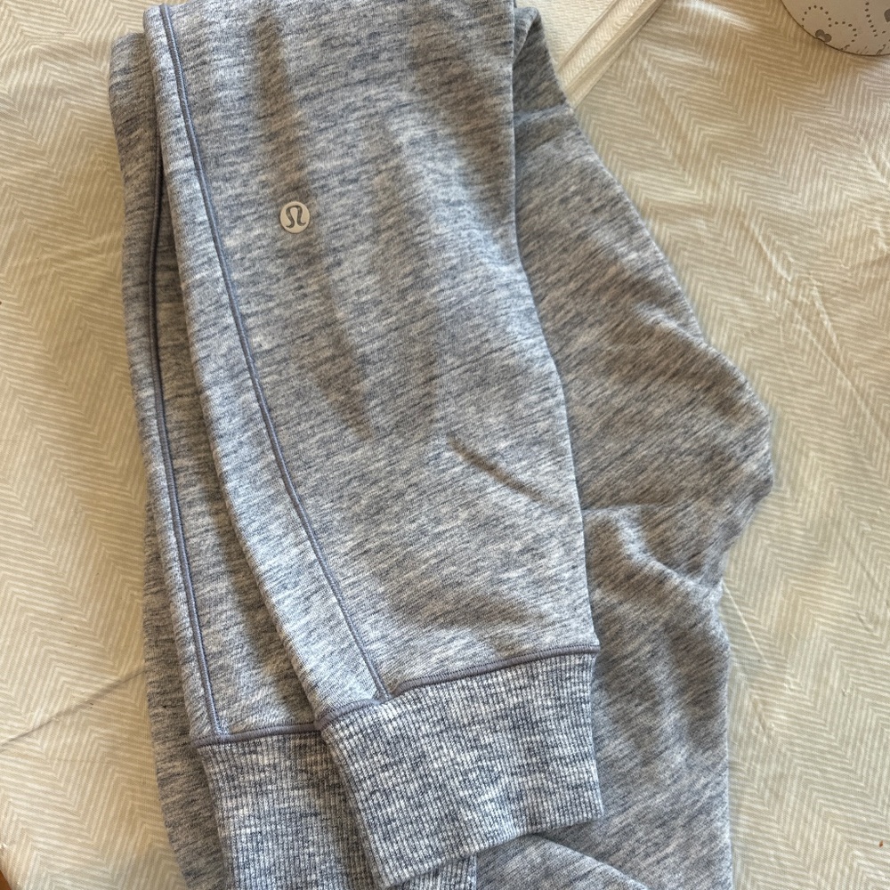 Lululemon joggers